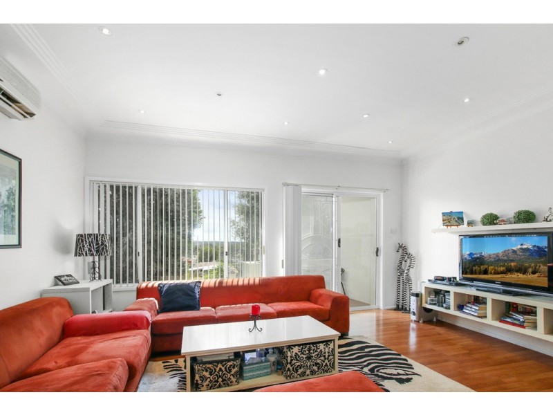 69A Hemphill Avenue, Mount Pritchard NSW 2170