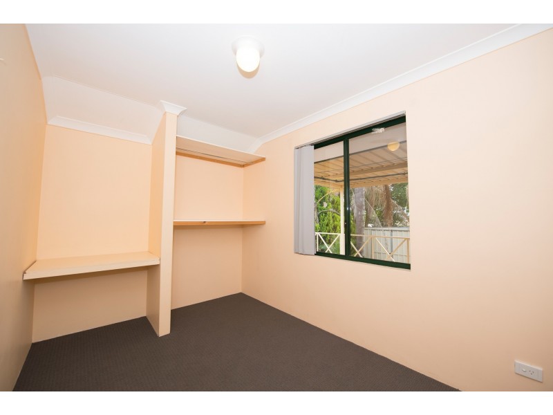 9 Carr Place, Usher WA 6230