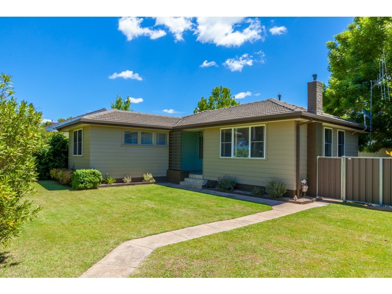 103 Woodward Street, Orange NSW 2800