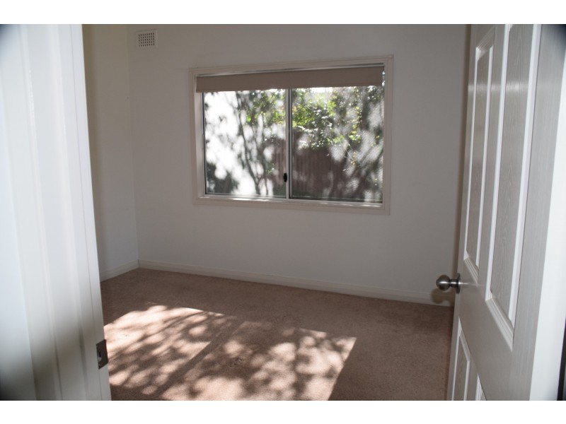 4 Hayes Street, North Wagga Wagga NSW 2650