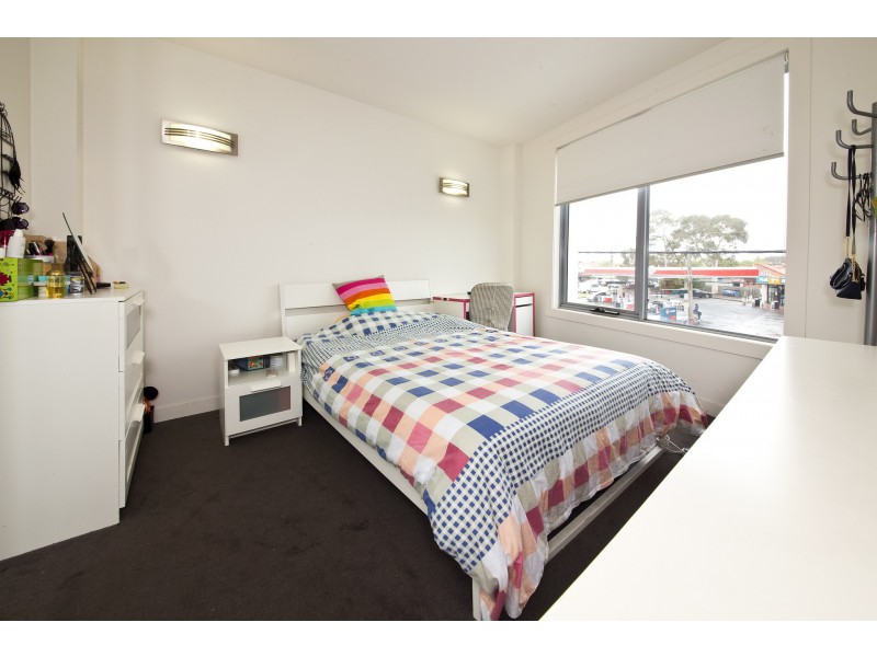 2/284-286 Neerim Road, Carnegie VIC 3163