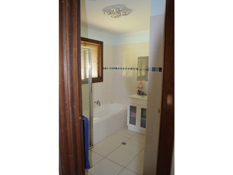 19a Tyson Road, Warburn NSW 2680