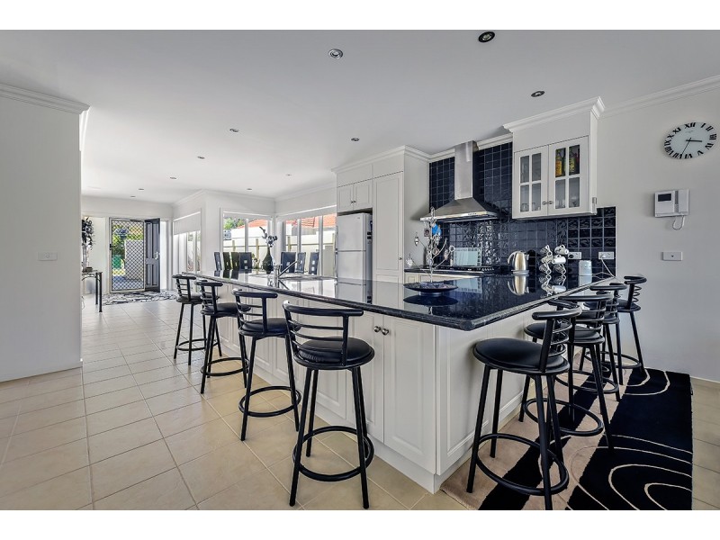 5/122 Golf Links Road, Lakes Entrance VIC 3909