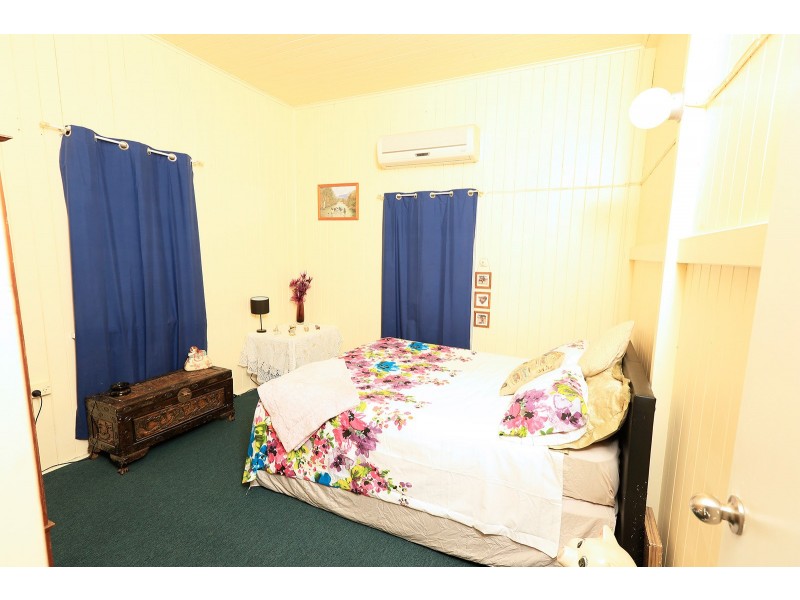 533 Gentle Annie Road, Ambrose QLD 4695