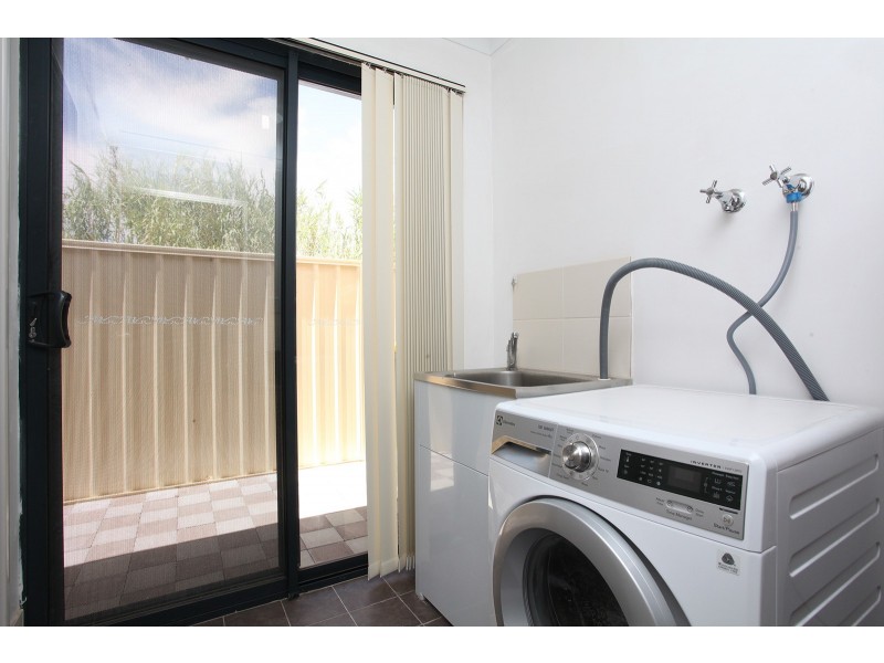 46 Cedar Way, Maddington WA 6109