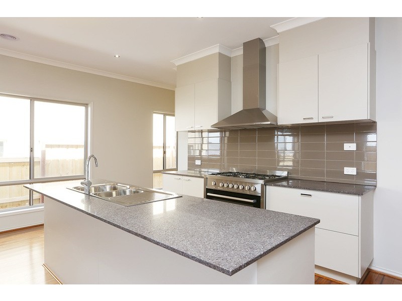 9 Hillerman Road, Wollert VIC 3750