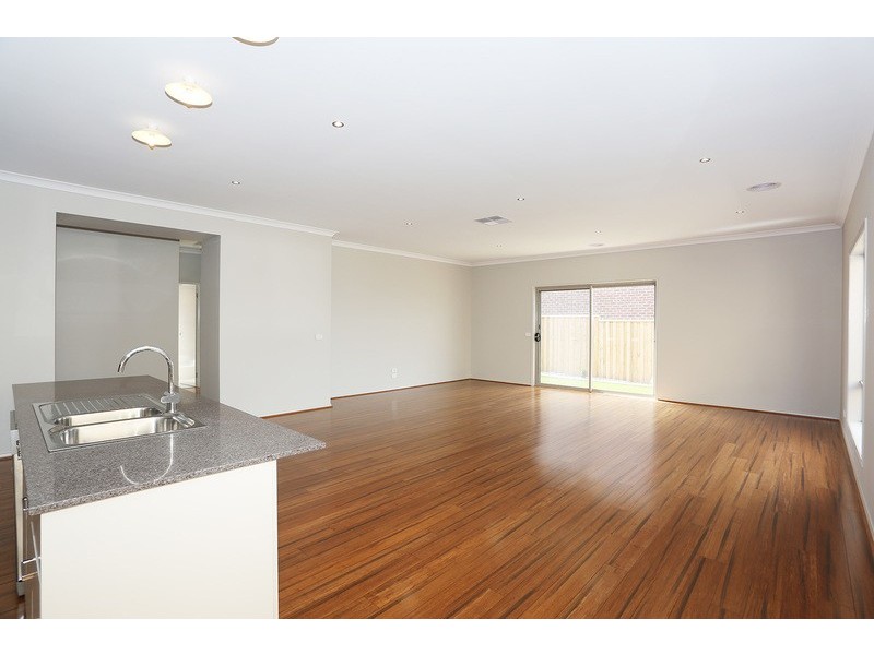 9 Hillerman Road, Wollert VIC 3750