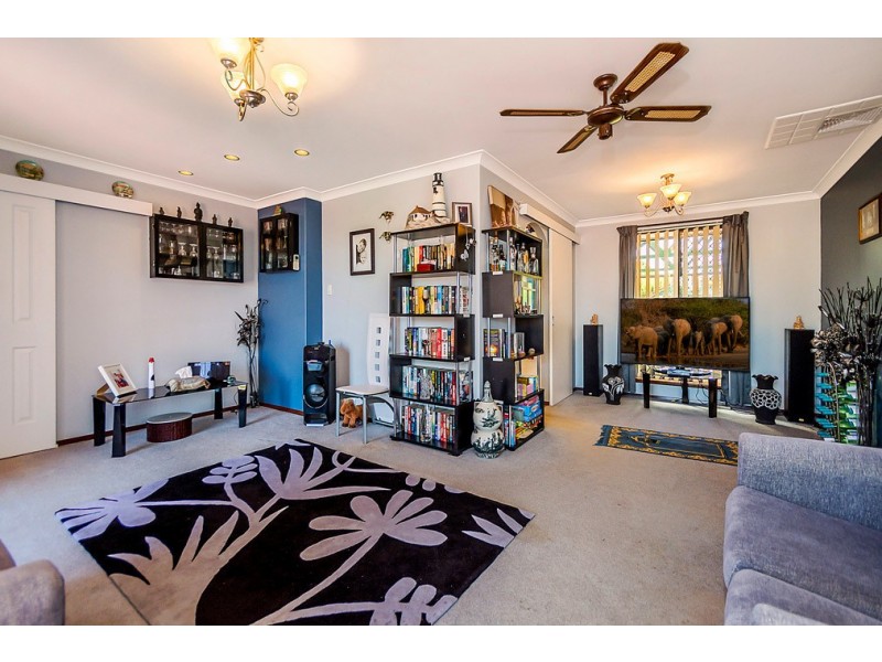 15 Chidley Place, Rockingham WA 6168