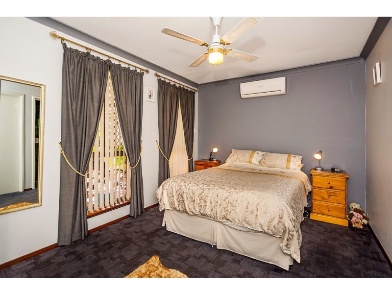 15 Chidley Place, Rockingham WA 6168