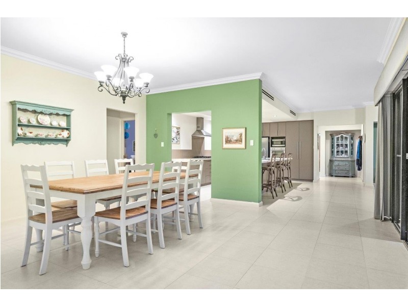 4 Carmela Corner, Wandina WA 6530