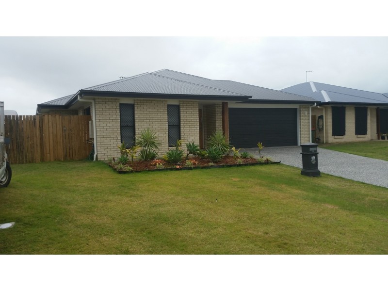 14 Grasstree Place, Ningi QLD 4511