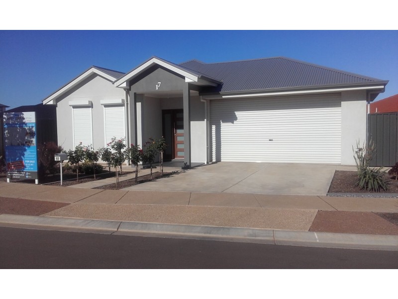 17 Broadwater Place, Blakeview SA 5114