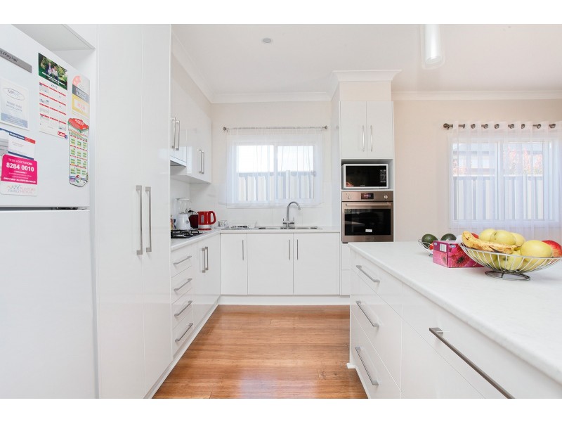17 Broadwater Place, Blakeview SA 5114