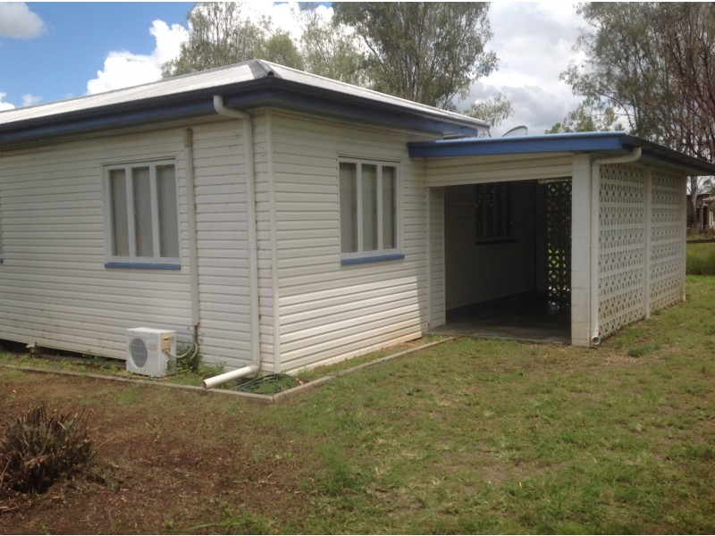 1 Frederick Street, Eidsvold QLD 4627