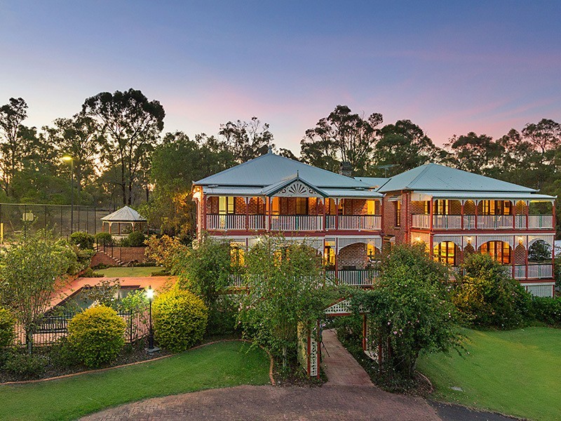 82 Prout Road, Mackenzie QLD 4156