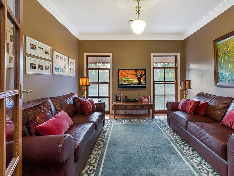 82 Prout Road, Mackenzie QLD 4156