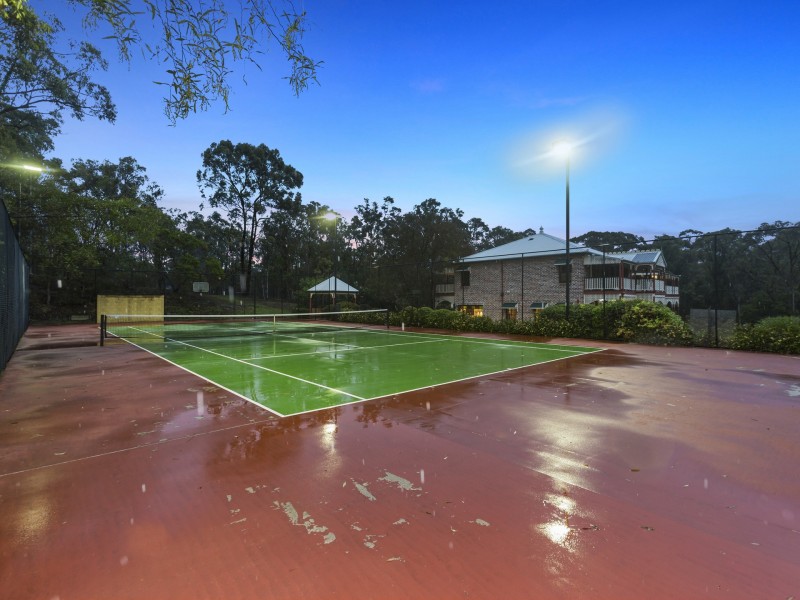 82 Prout Road, Mackenzie QLD 4156