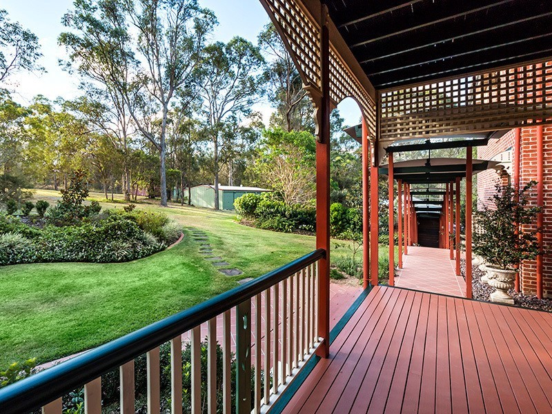82 Prout Road, Mackenzie QLD 4156