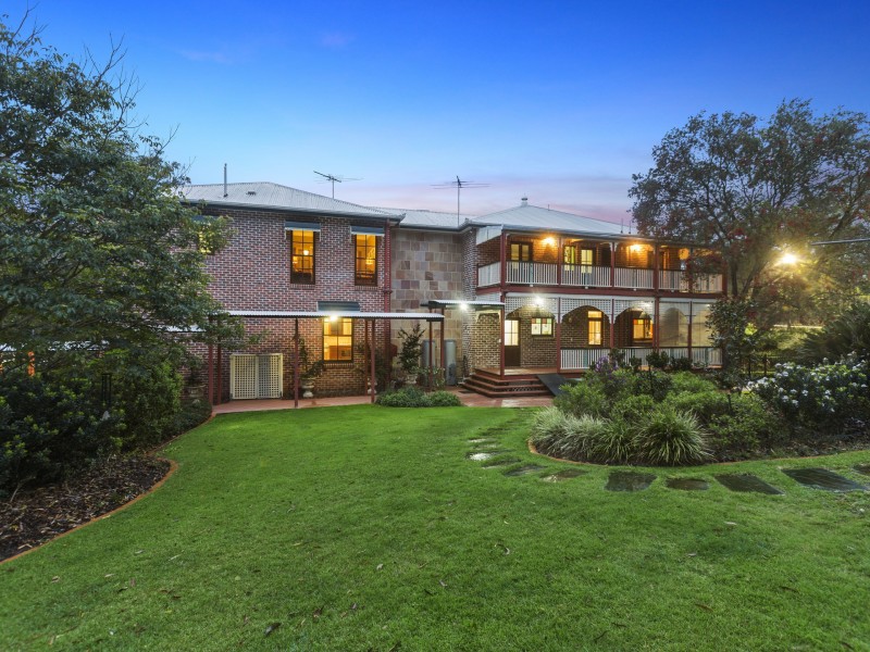 82 Prout Road, Mackenzie QLD 4156