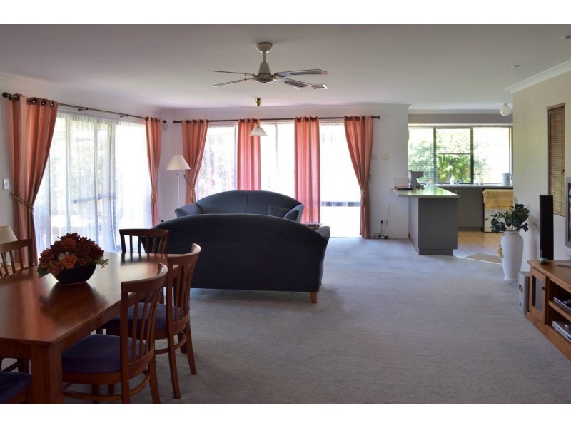 6 Bocklin Road, Ashby WA 6065