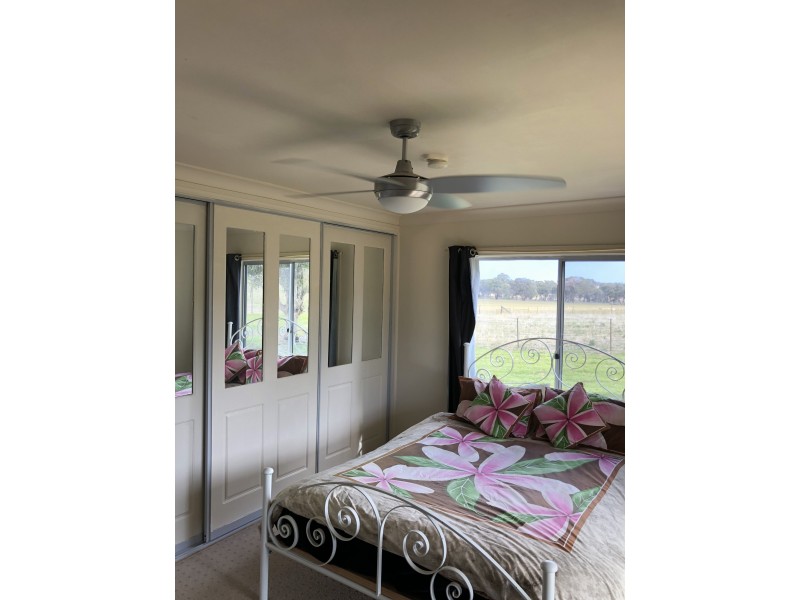 131 Livermores Lane, Manildra NSW 2865