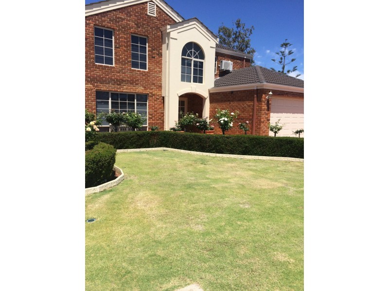 2 Portofino Crescent, Pelican Point WA 6230