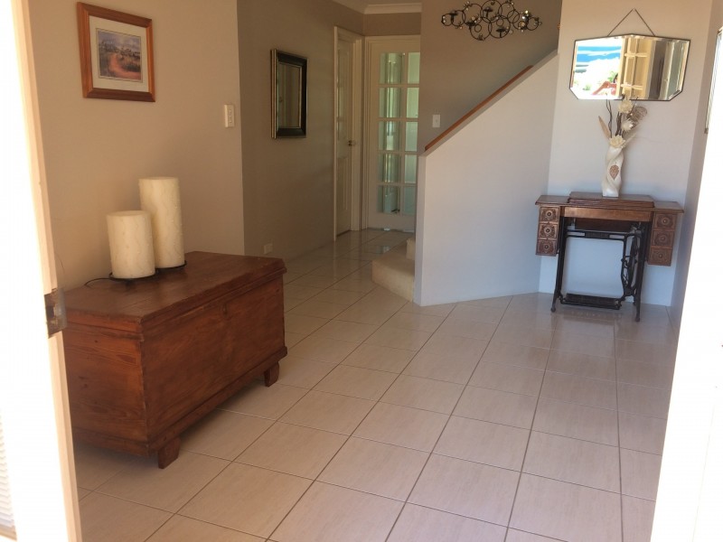 2 Portofino Crescent, Pelican Point WA 6230