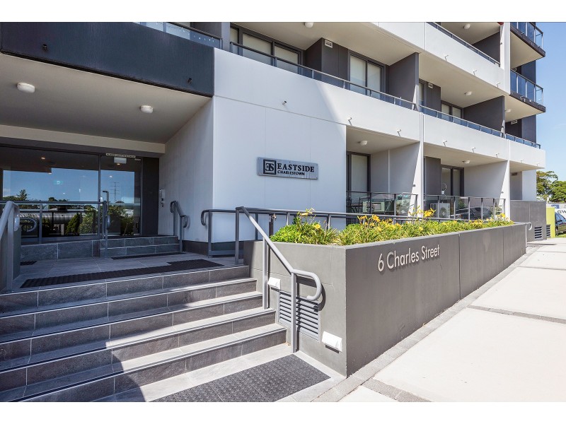605/6 Charles Street, Charlestown NSW 2290