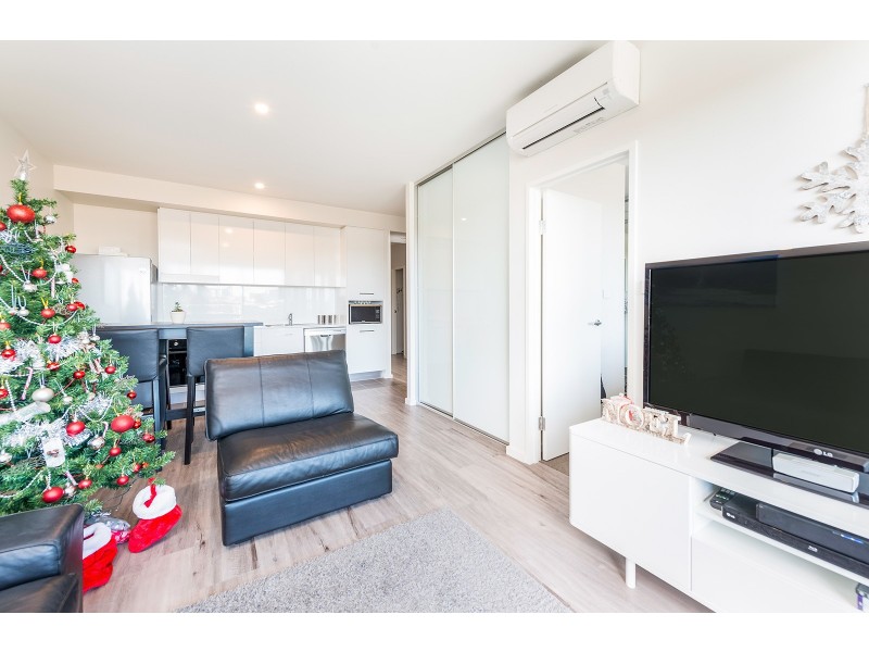 605/6 Charles Street, Charlestown NSW 2290