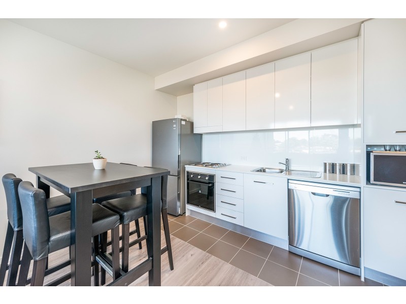 605/6 Charles Street, Charlestown NSW 2290