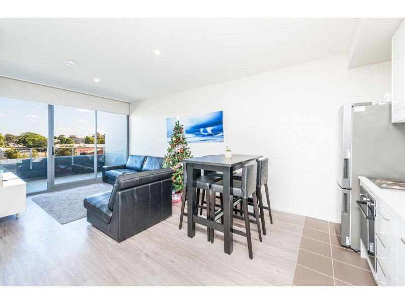 605/6 Charles Street, Charlestown NSW 2290