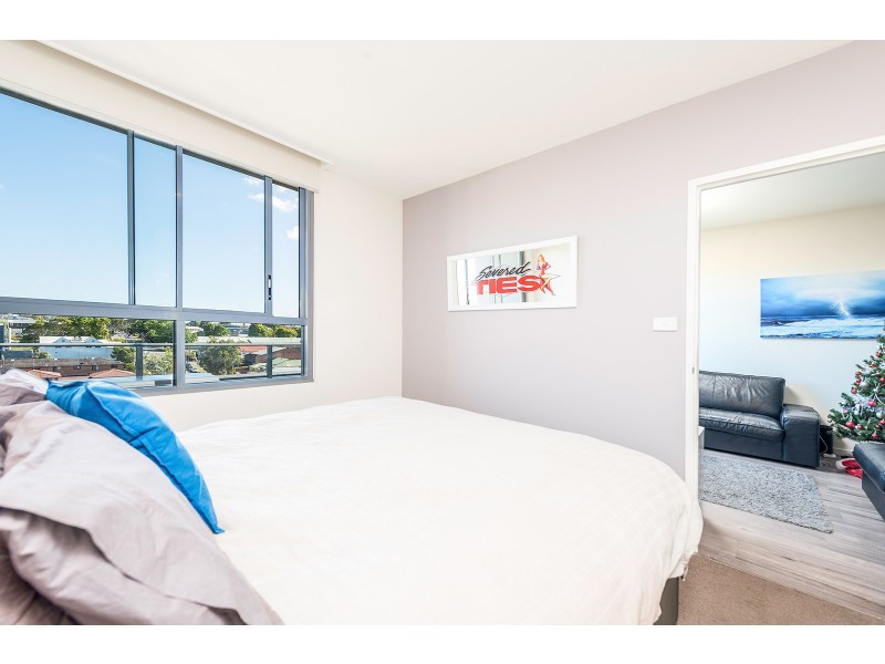 605/6 Charles Street, Charlestown NSW 2290