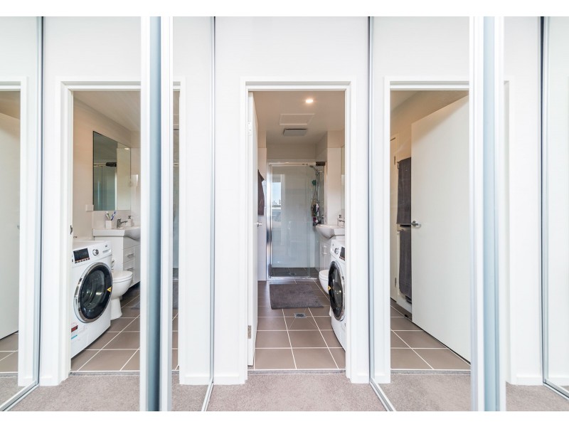 605/6 Charles Street, Charlestown NSW 2290