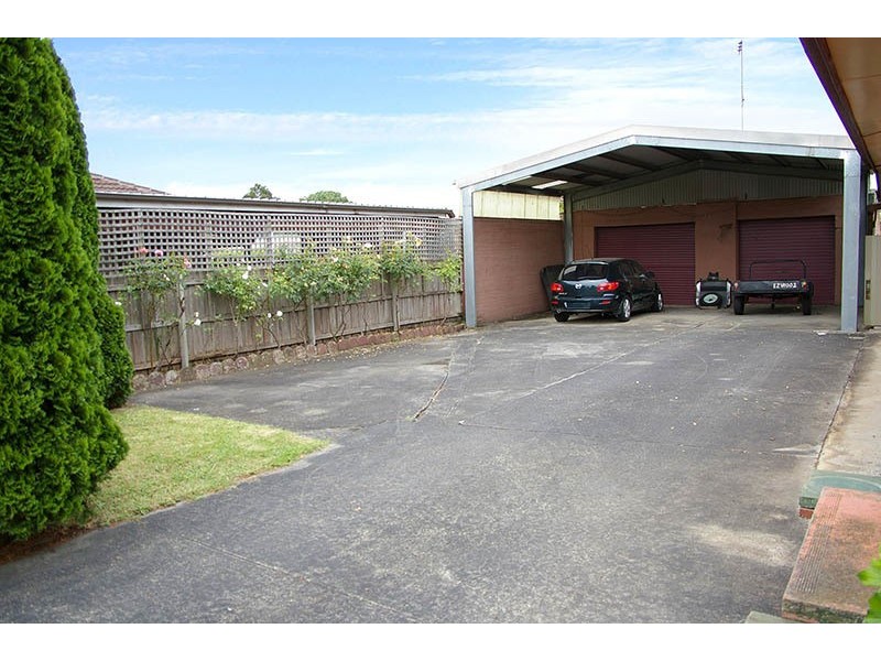 3 Wuttrich Street, Moe VIC 3825
