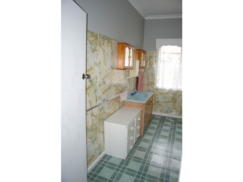 3 Wuttrich Street, Moe VIC 3825