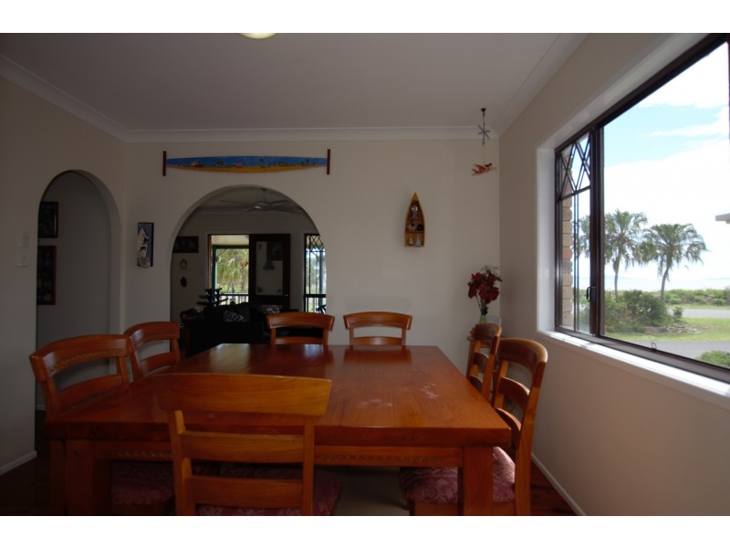 Kinka Beach QLD 4703