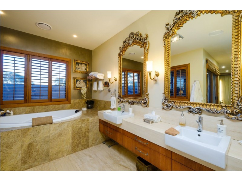 25 Brack Road, Taminick VIC 3675