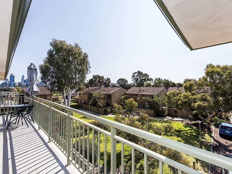 115/6 Manning Terrace, South Perth WA 6151