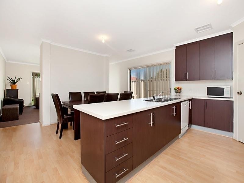 8 Forrest Street, Blair Athol SA 5084