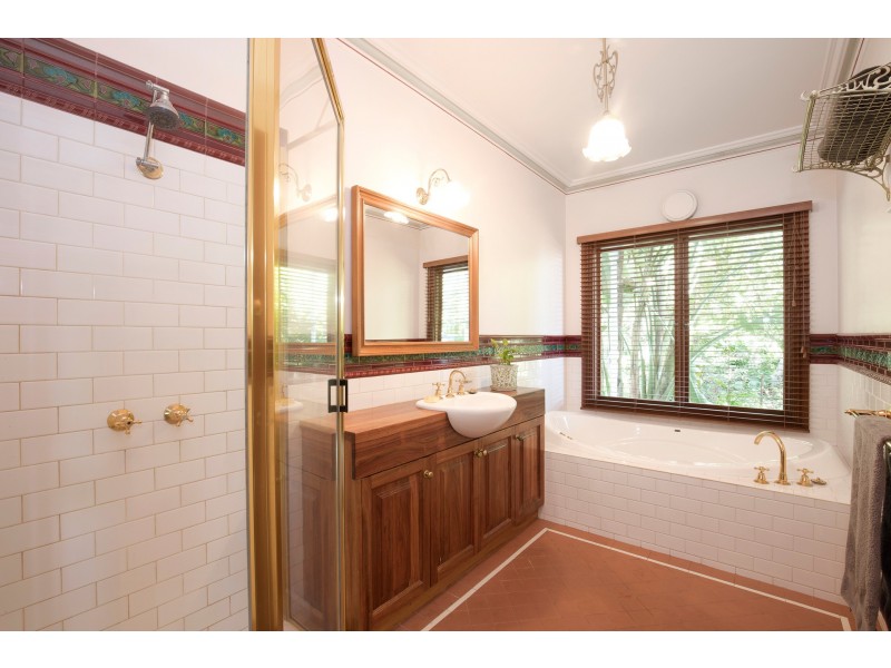 3 Koornalla Crescent, Mount Eliza VIC 3930