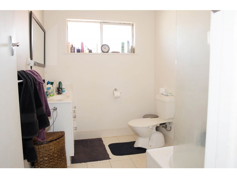 49 Debra Street, Centenary Heights QLD 4350