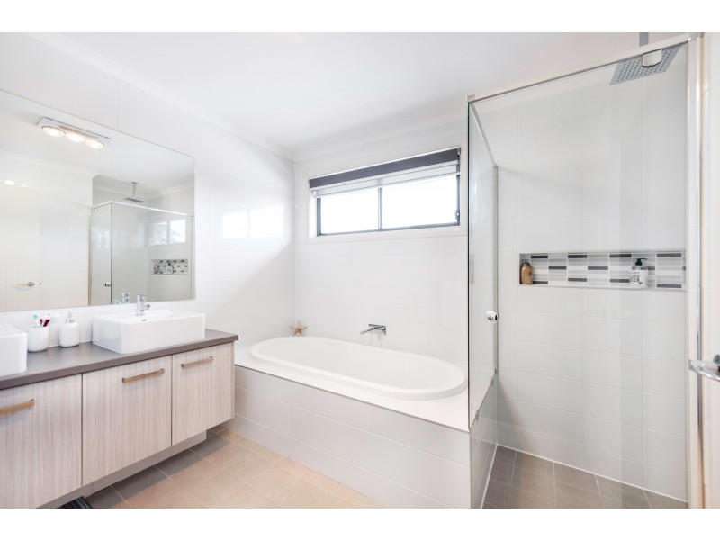 5 Donohoe Way, Silverdale NSW 2752