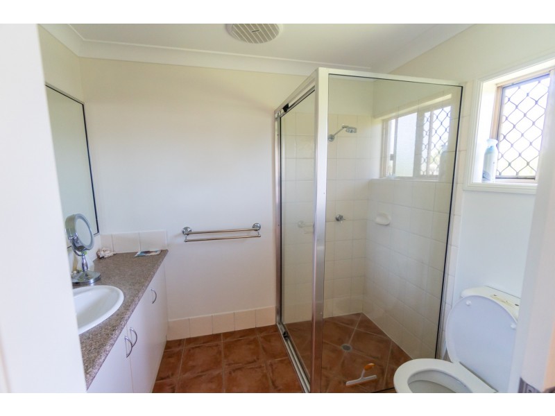 4 Zircon Street, Bayview Heights QLD 4868