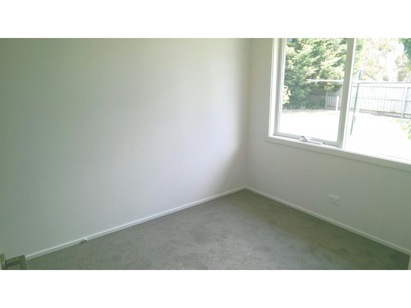 15 Burke Court, Cranbourne North VIC 3977