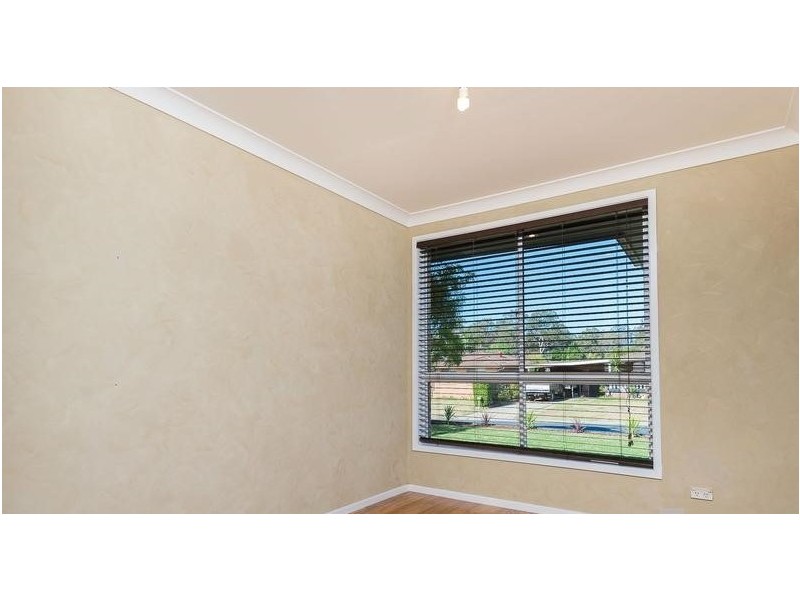 33 Cuscus Place, St Helens Park NSW 2560