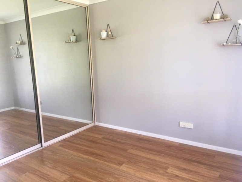 33 Cuscus Place, St Helens Park NSW 2560