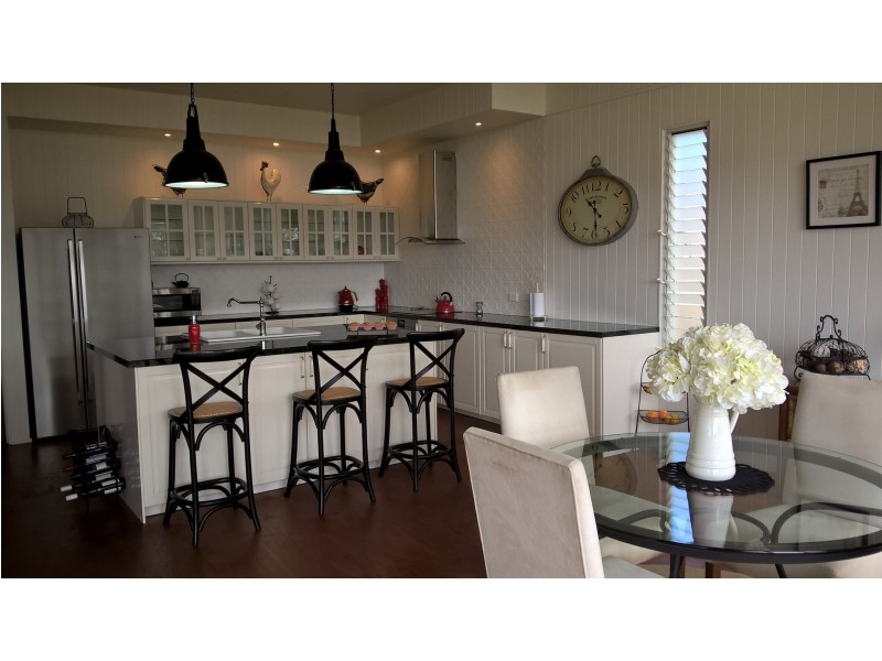 74 The Esplanade, Karragarra Island QLD 4184