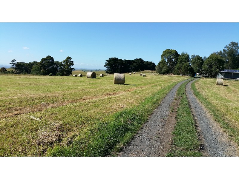 340 One Chain Road, Kardella VIC 3951