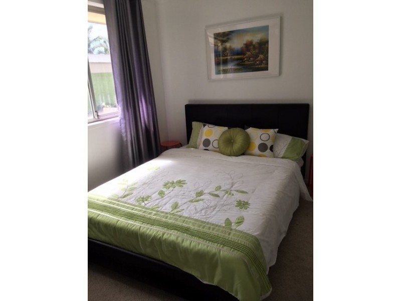 131 Hooker Boulevard, Broadbeach Waters QLD 4218