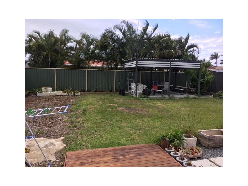 131 Hooker Boulevard, Broadbeach Waters QLD 4218